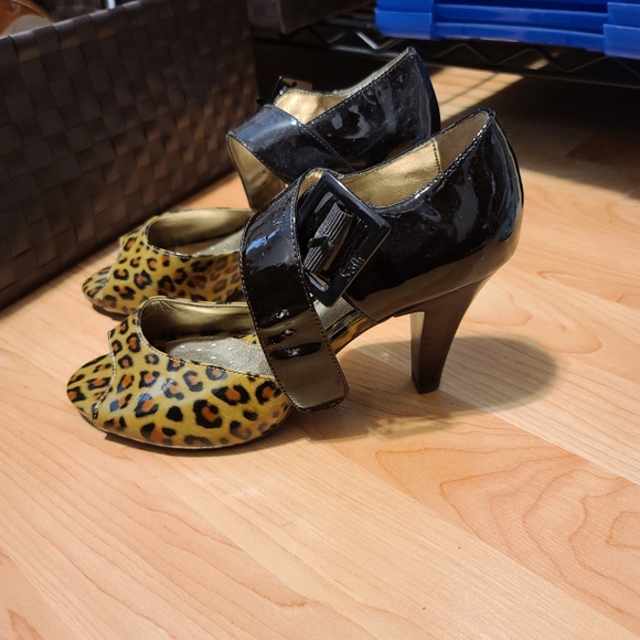 Women's heels - Picture 2 of 3